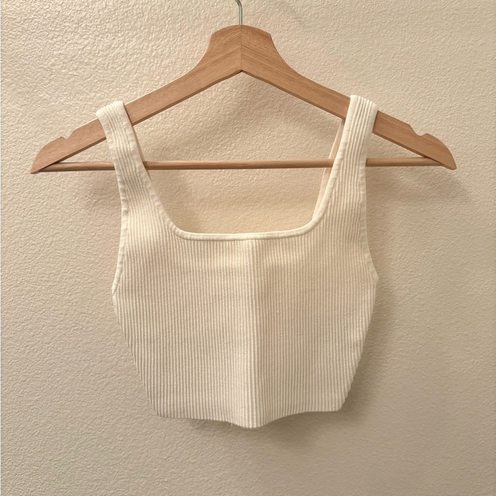 Babaton Cream Ribbed Crop Top